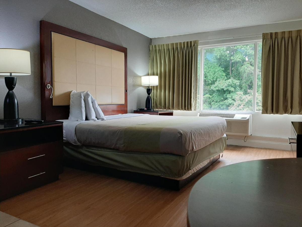 Econo Lodge Airport Near Billy Graham Parkway Charlotte Buitenkant foto