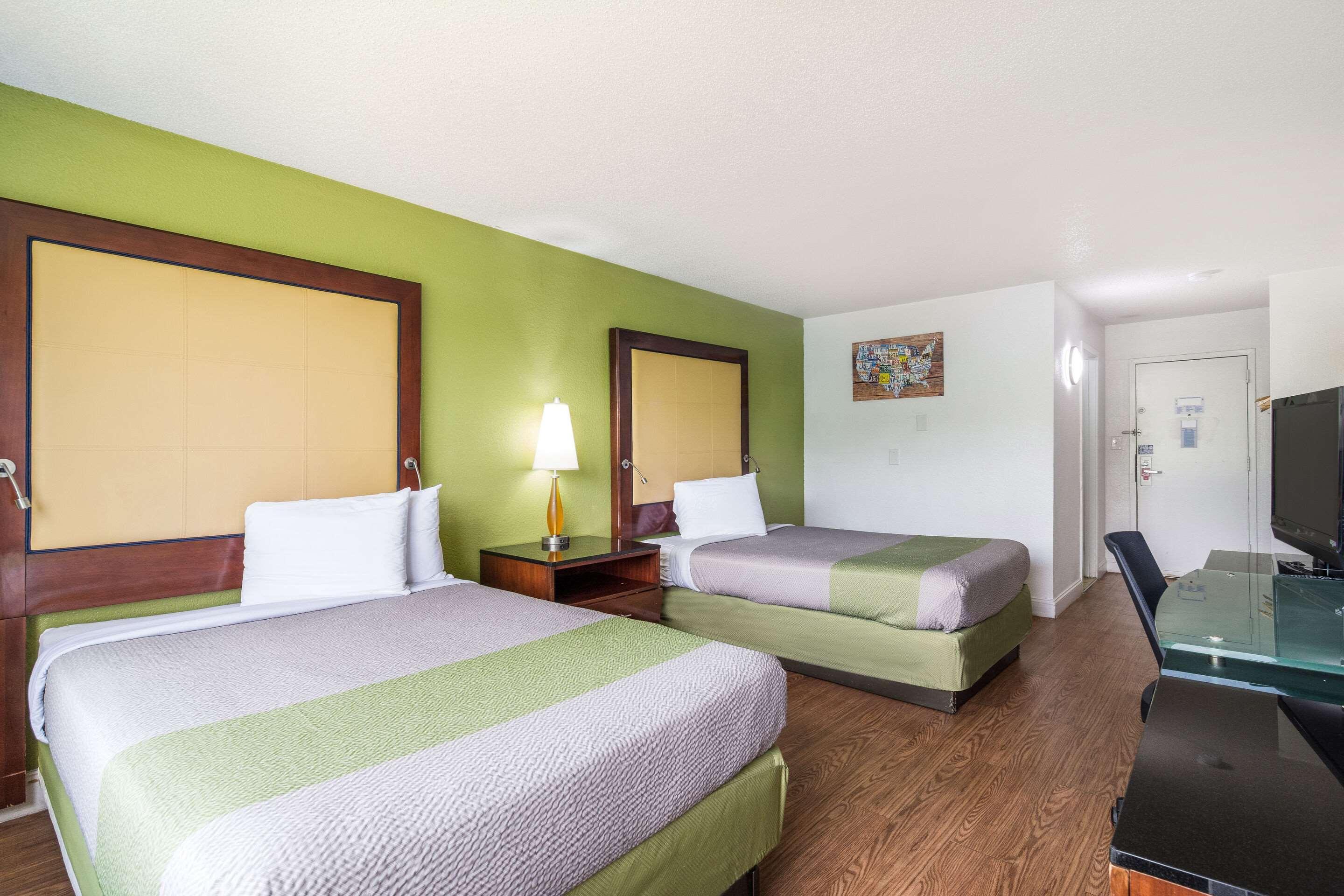 Econo Lodge Airport Near Billy Graham Parkway Charlotte Buitenkant foto