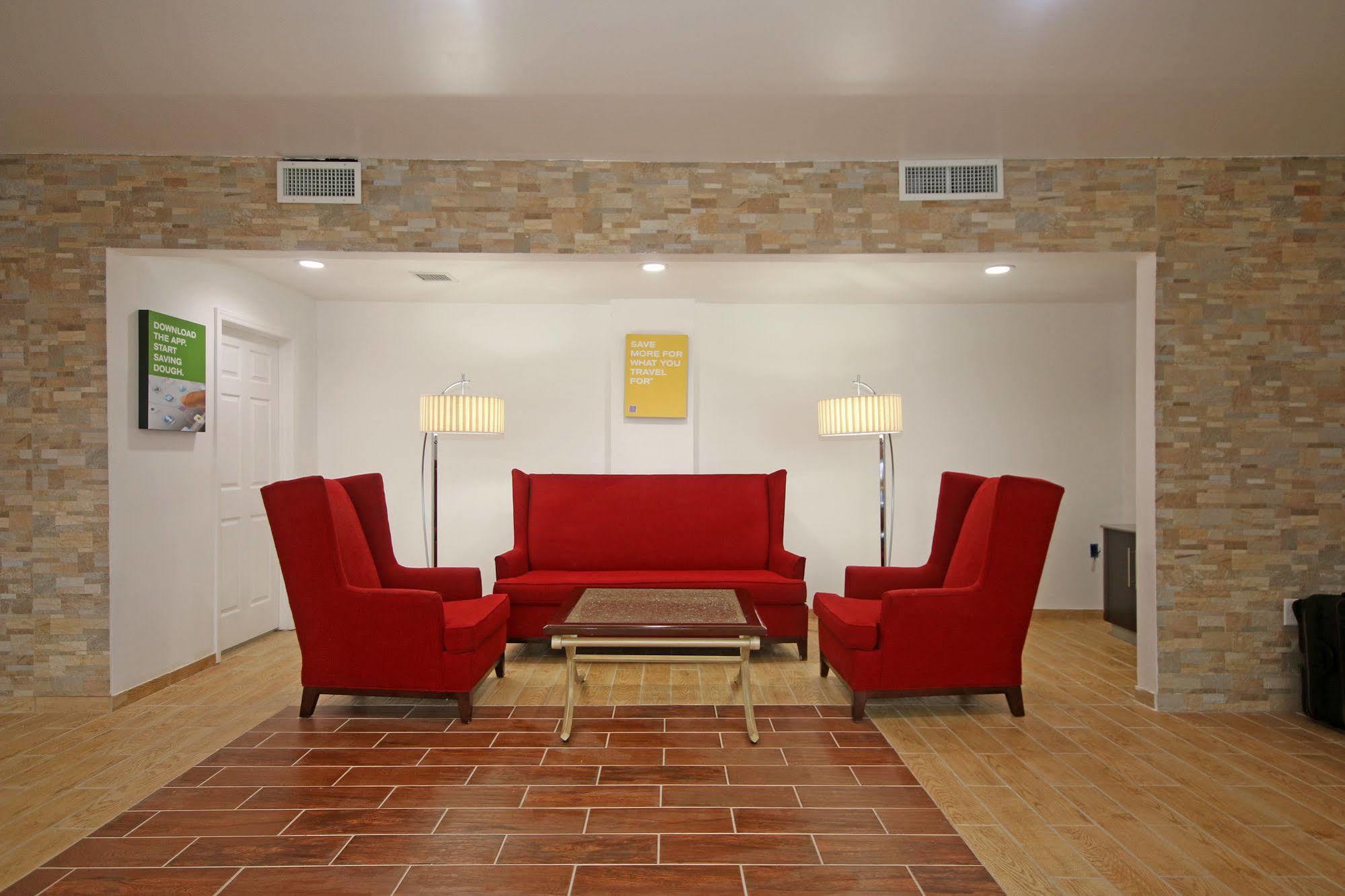 Econo Lodge Airport Near Billy Graham Parkway Charlotte Buitenkant foto