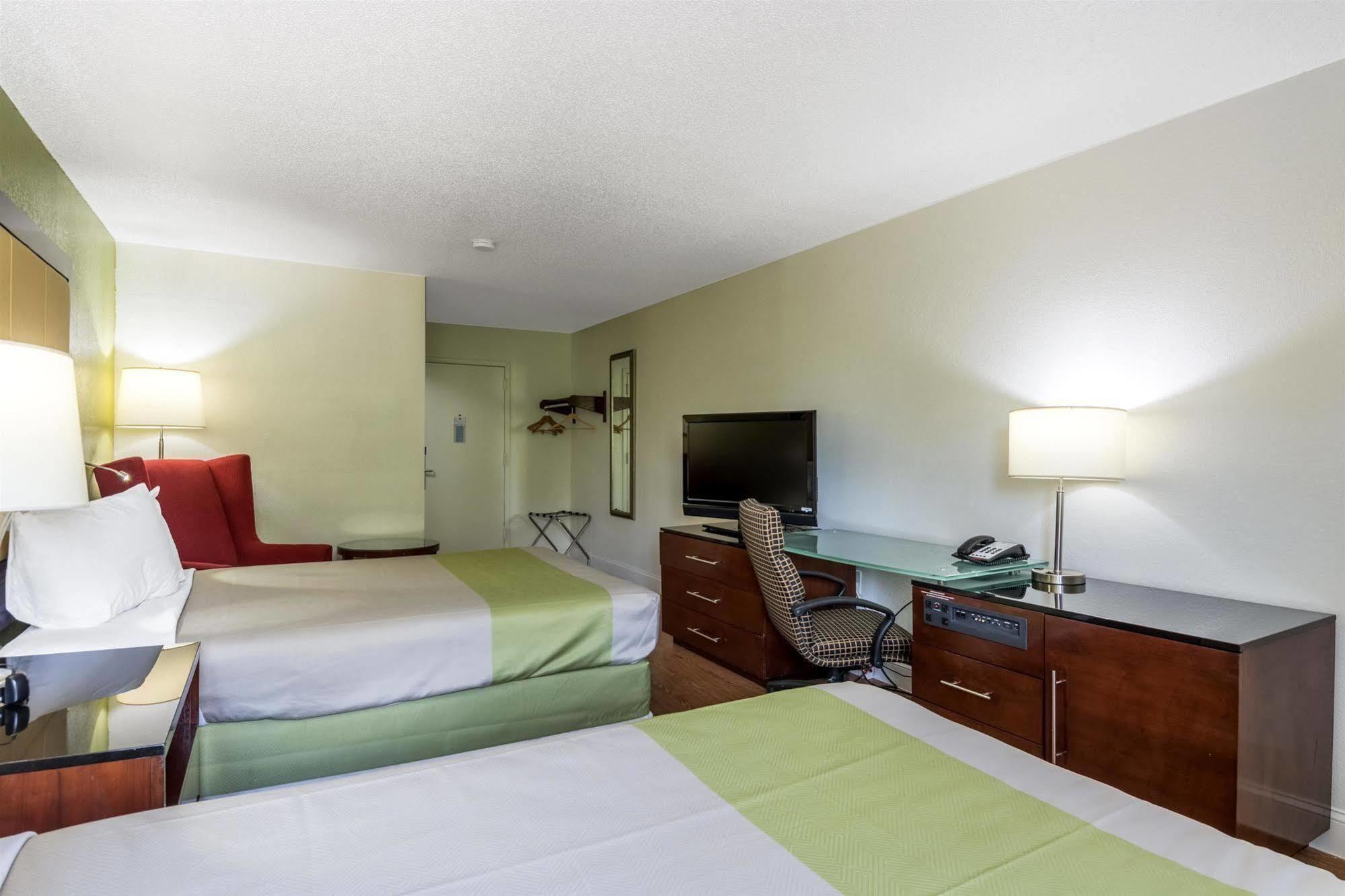 Econo Lodge Airport Near Billy Graham Parkway Charlotte Buitenkant foto