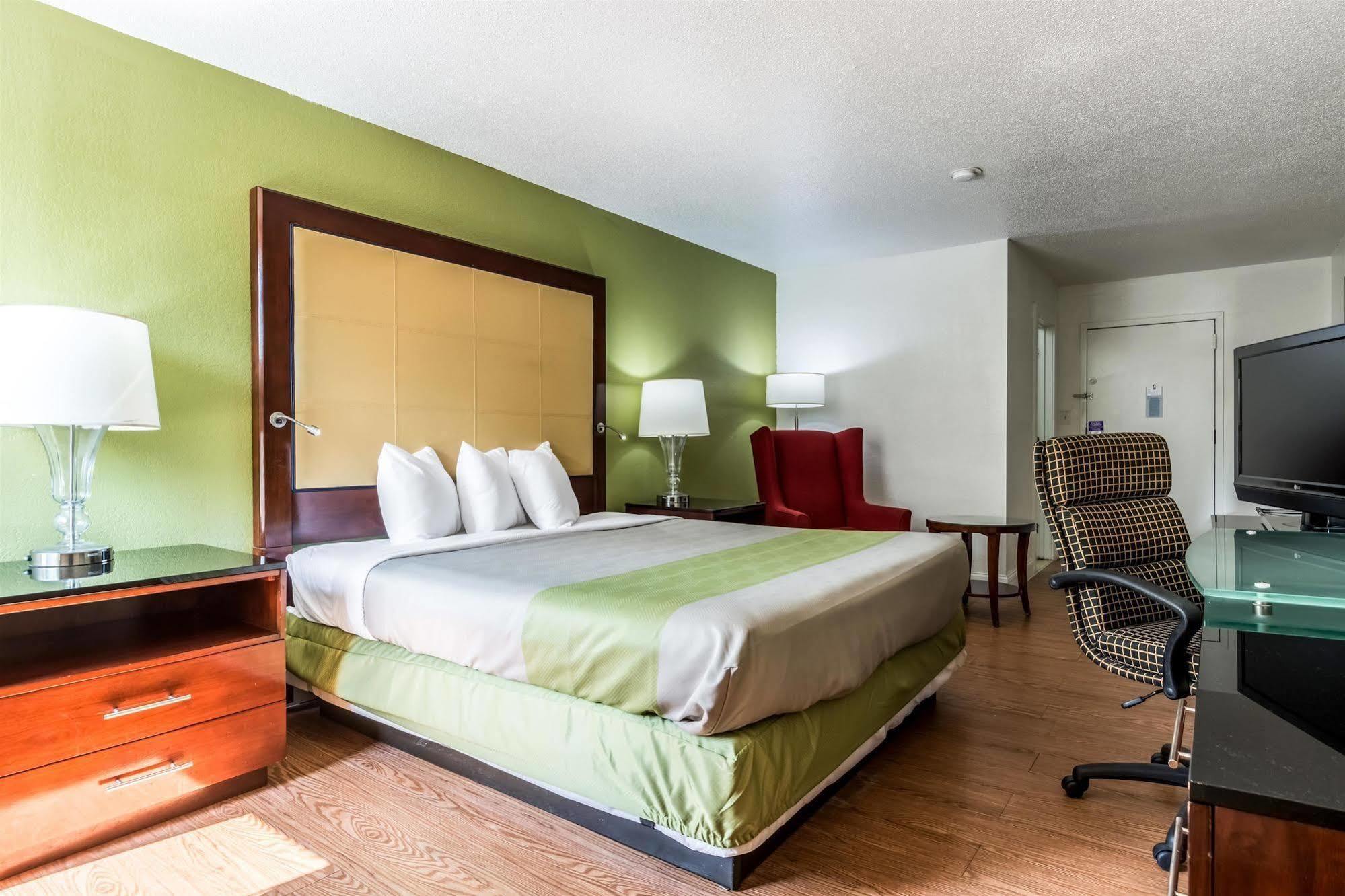 Econo Lodge Airport Near Billy Graham Parkway Charlotte Buitenkant foto